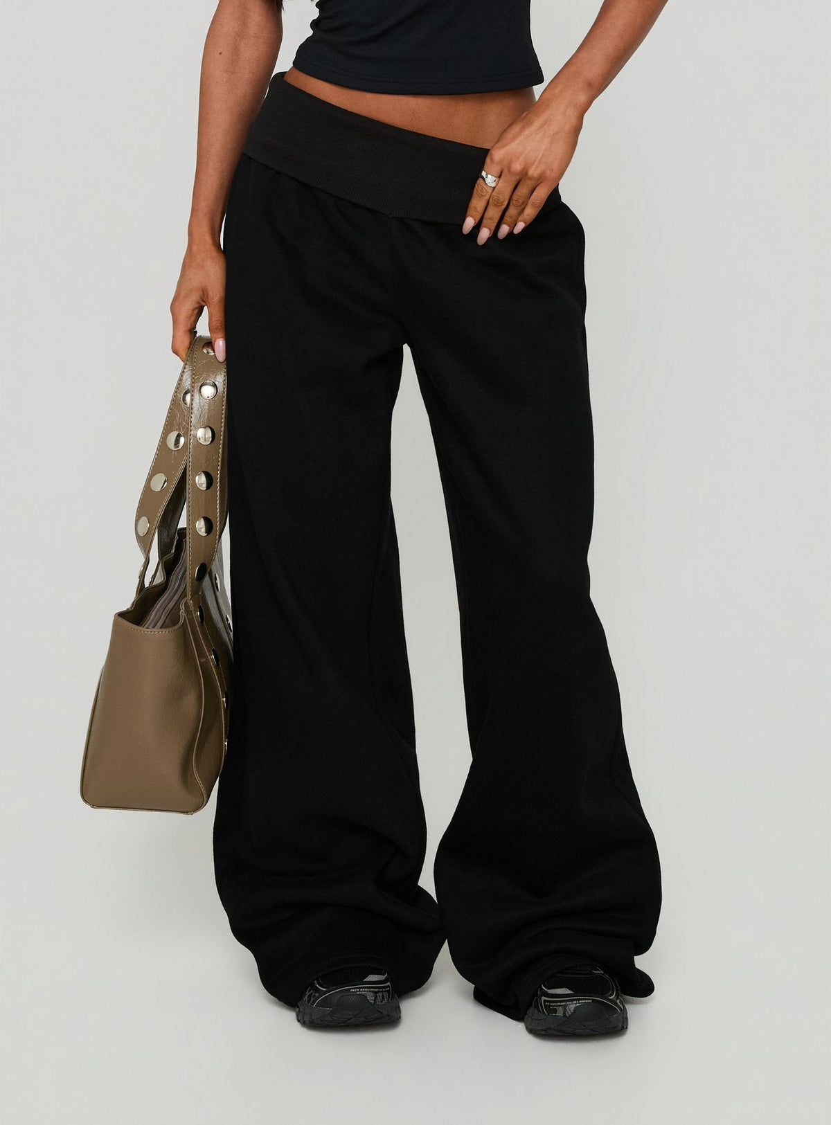 Lockie Foldover Baggy Sweatpants Black