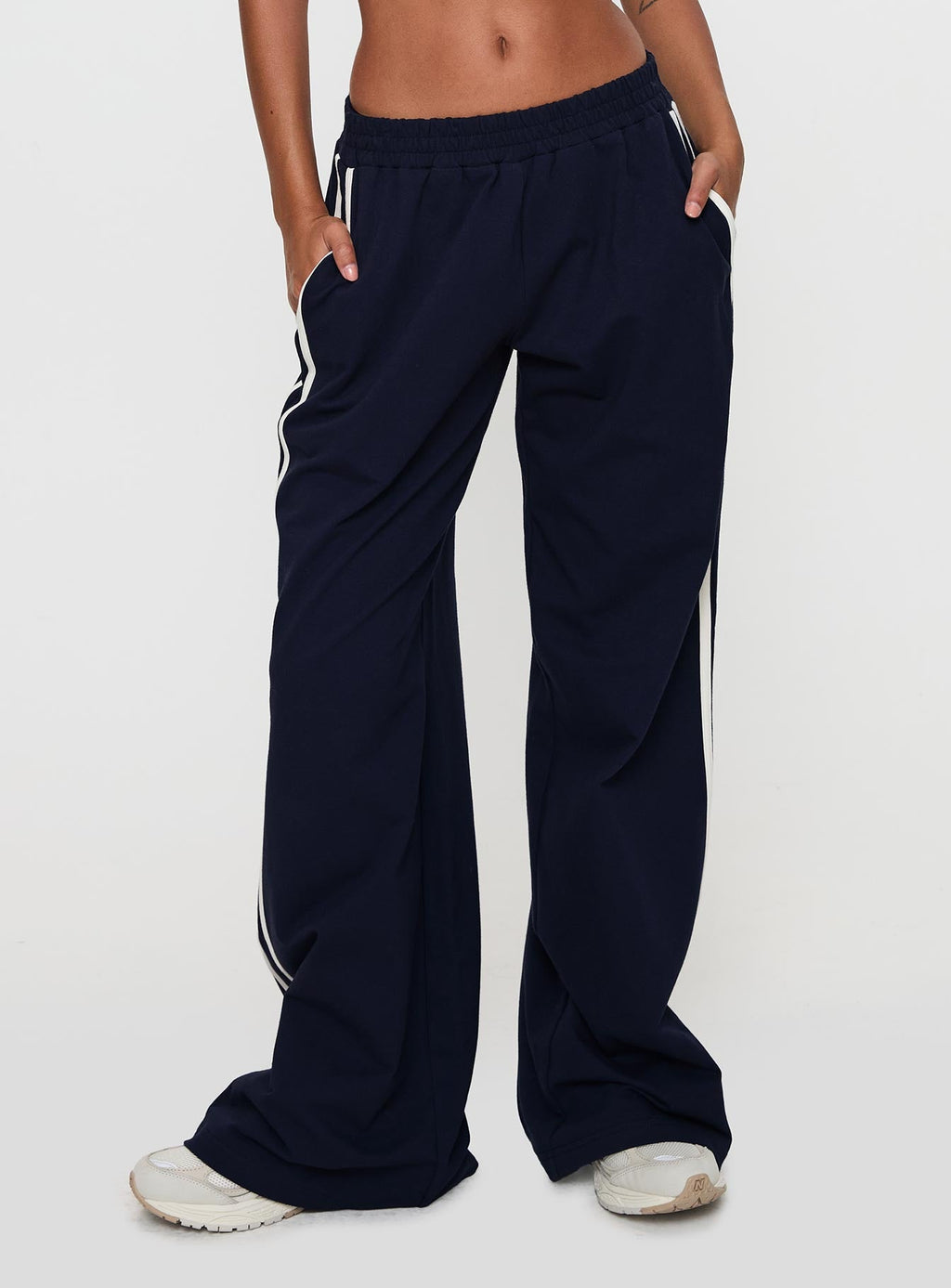 Circuit Sweatpants Navy