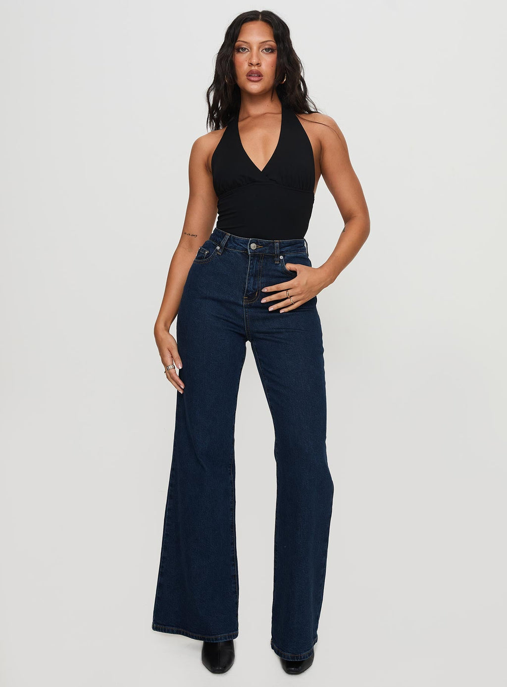 Thearlie High Rise Flared Jeans Dark Wash