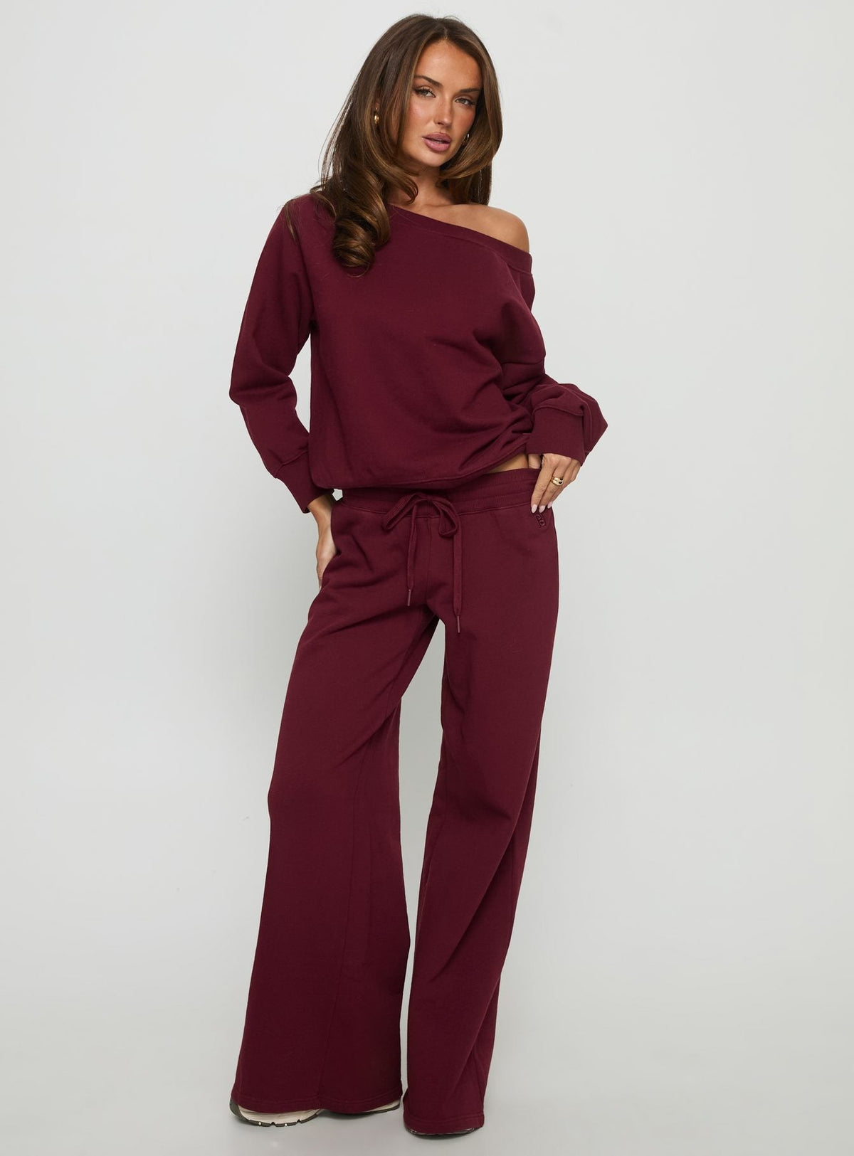 Wellness Off the Shoulder Sweatshirt Currant