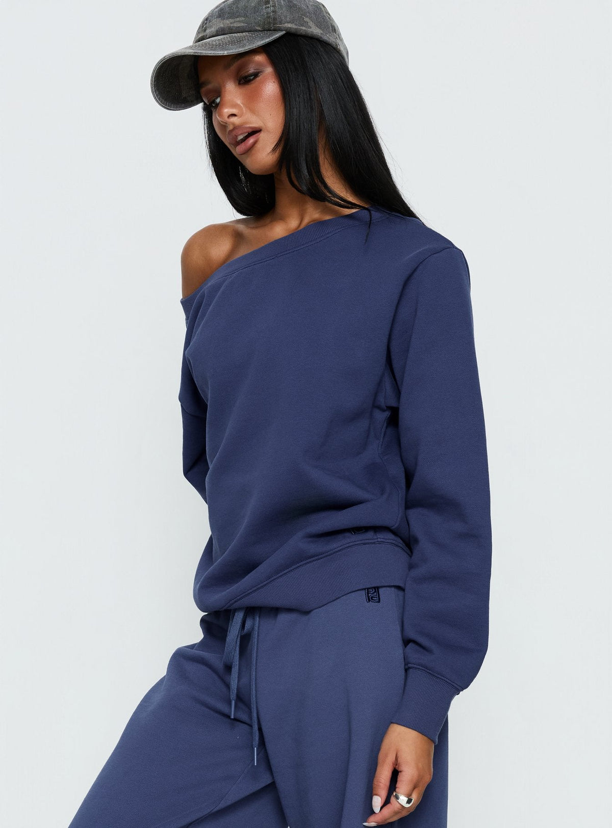 Wellness Off the Shoulder Jumper Navy