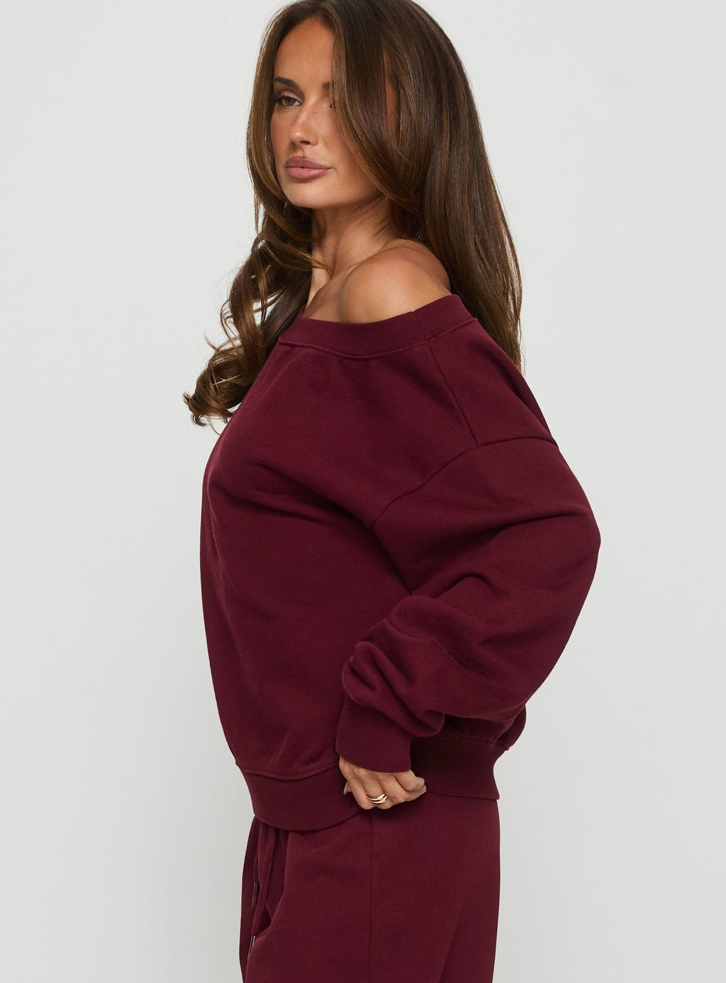 Wellness Off the Shoulder Sweatshirt Currant