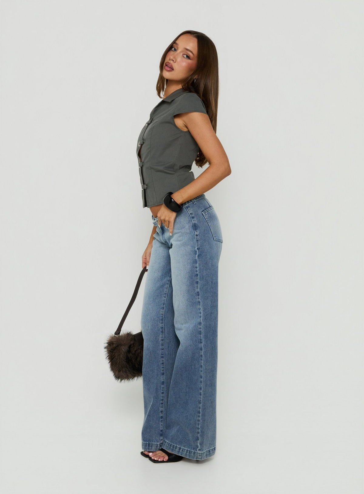 Nadiana Low Rise Belted Baggy Jeans Light Wash Blue