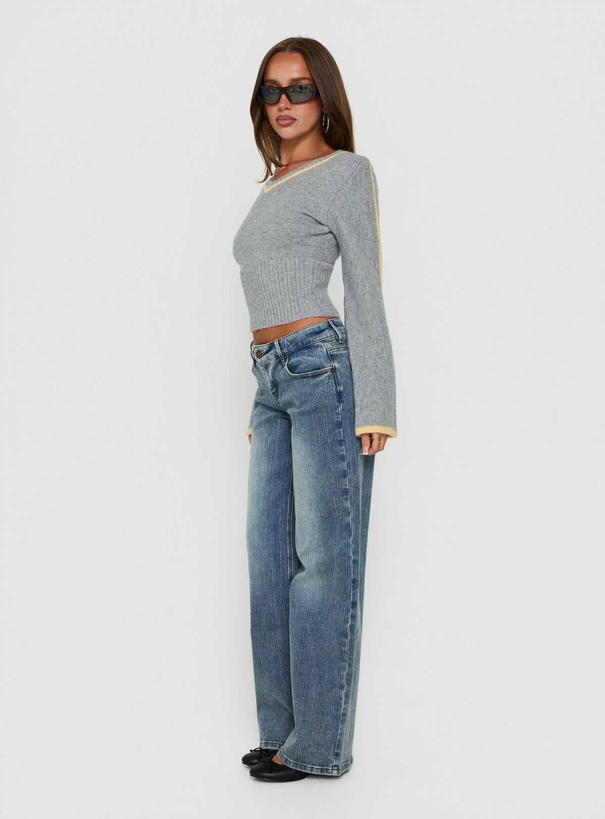 Ellanor Low Rise Ringspun Straight Leg Jean Mid Blue Wash