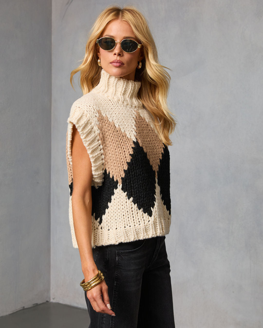 Levvey Turtleneck Argyle Print Sweater