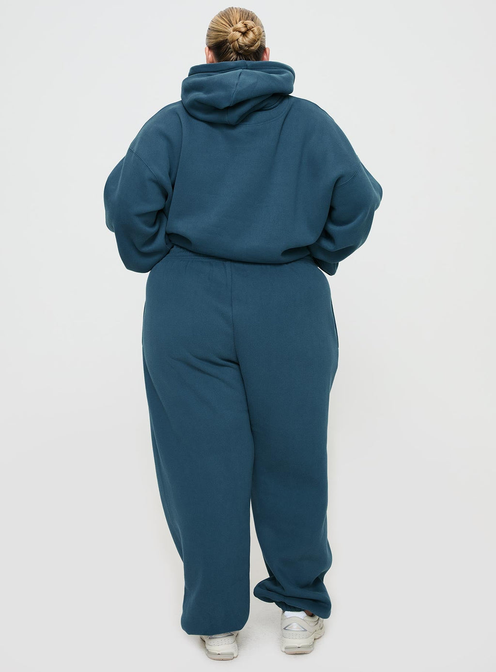 Princess Polly Sweatpants Block / Cursive Text Slate Curve