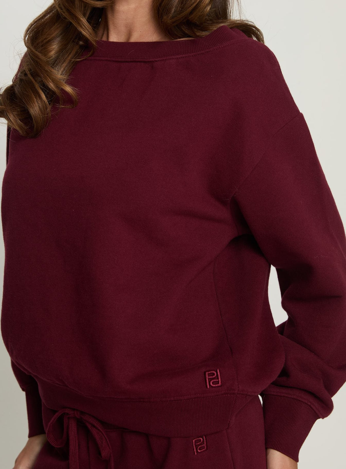 Wellness Off the Shoulder Sweatshirt Currant