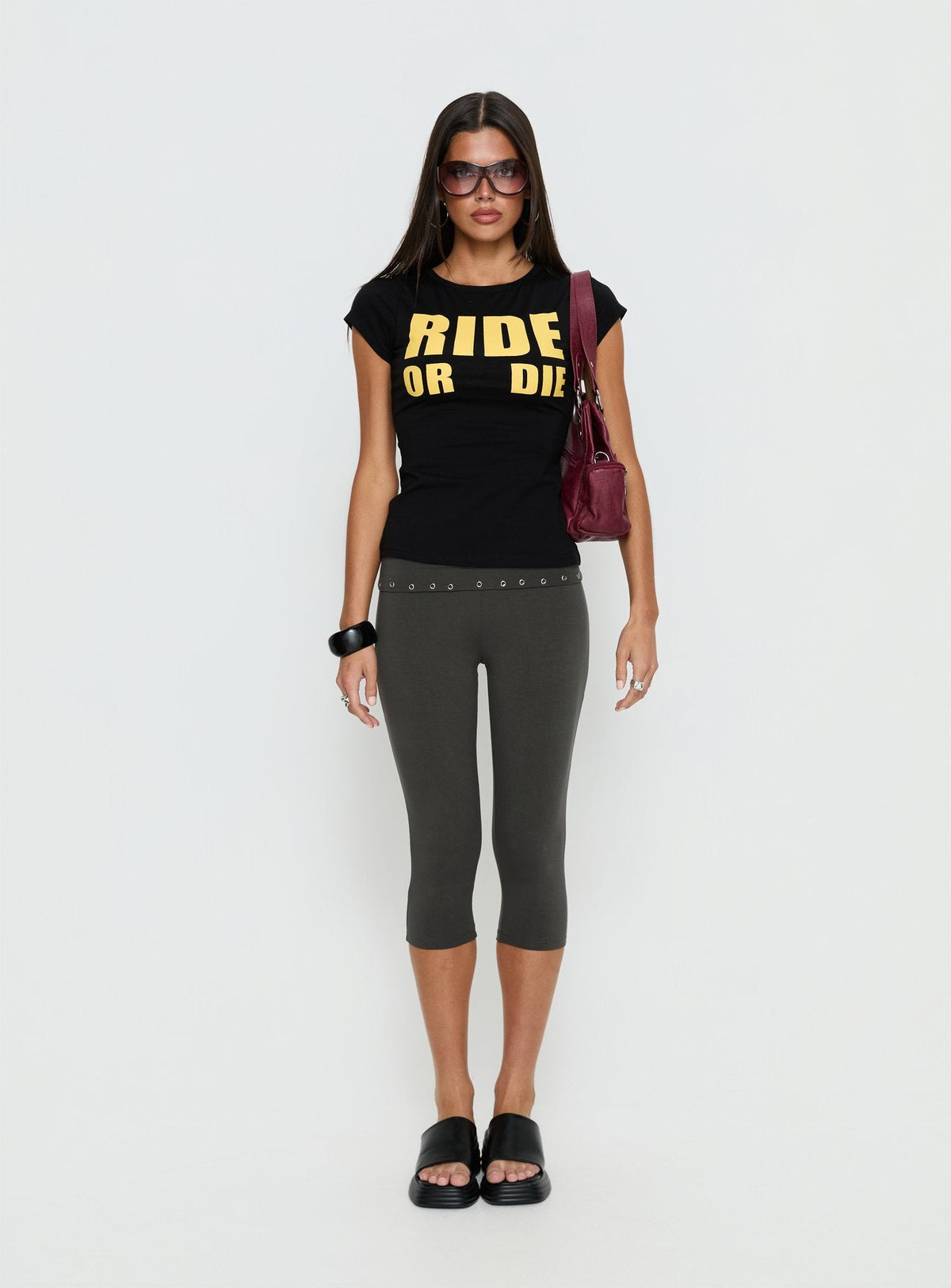 Enmu Capri Trouser Charcoal Grey