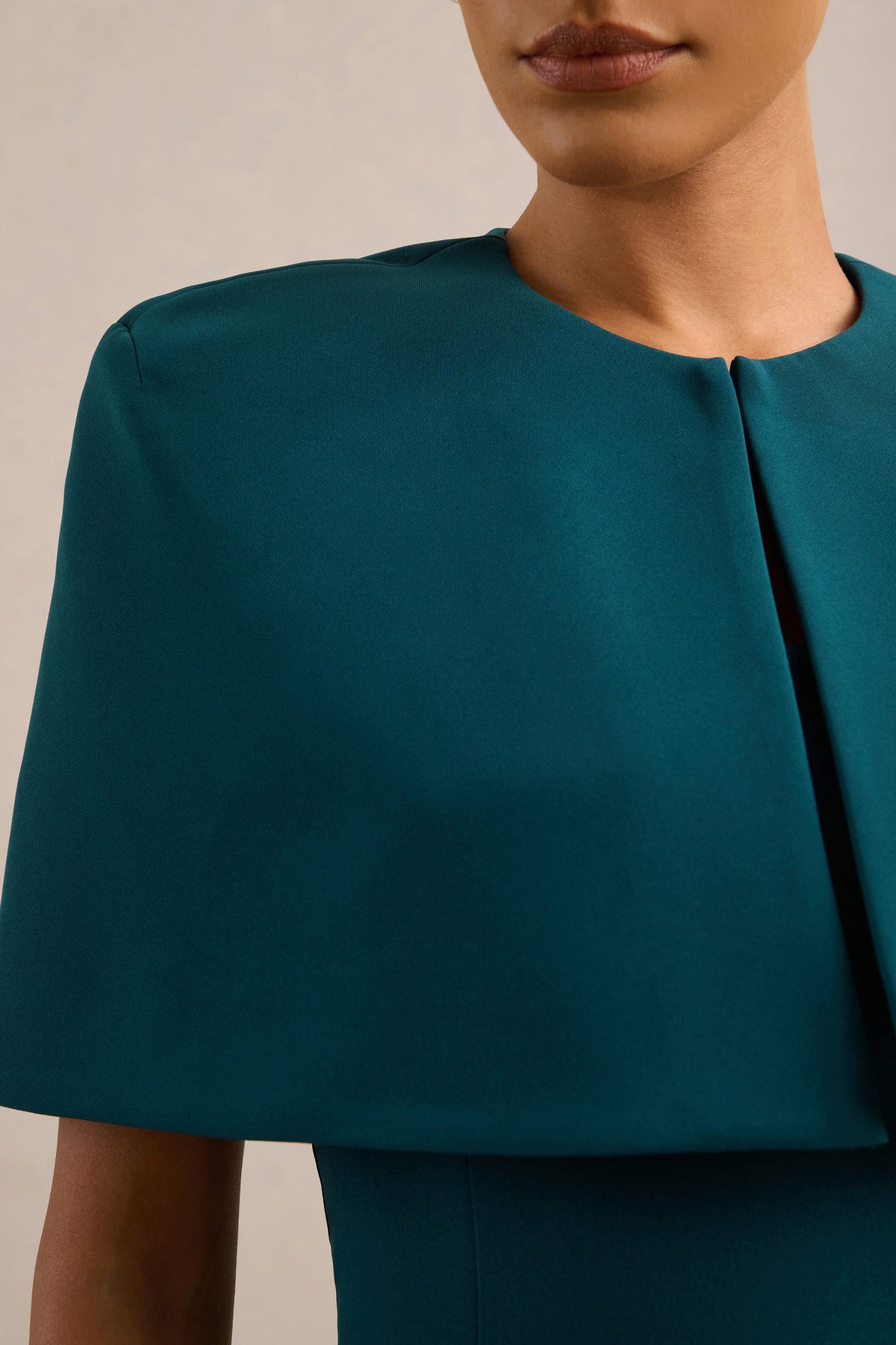 Celandia | Teal Round Neck Midi Dress With Detachable Cape And Back Split